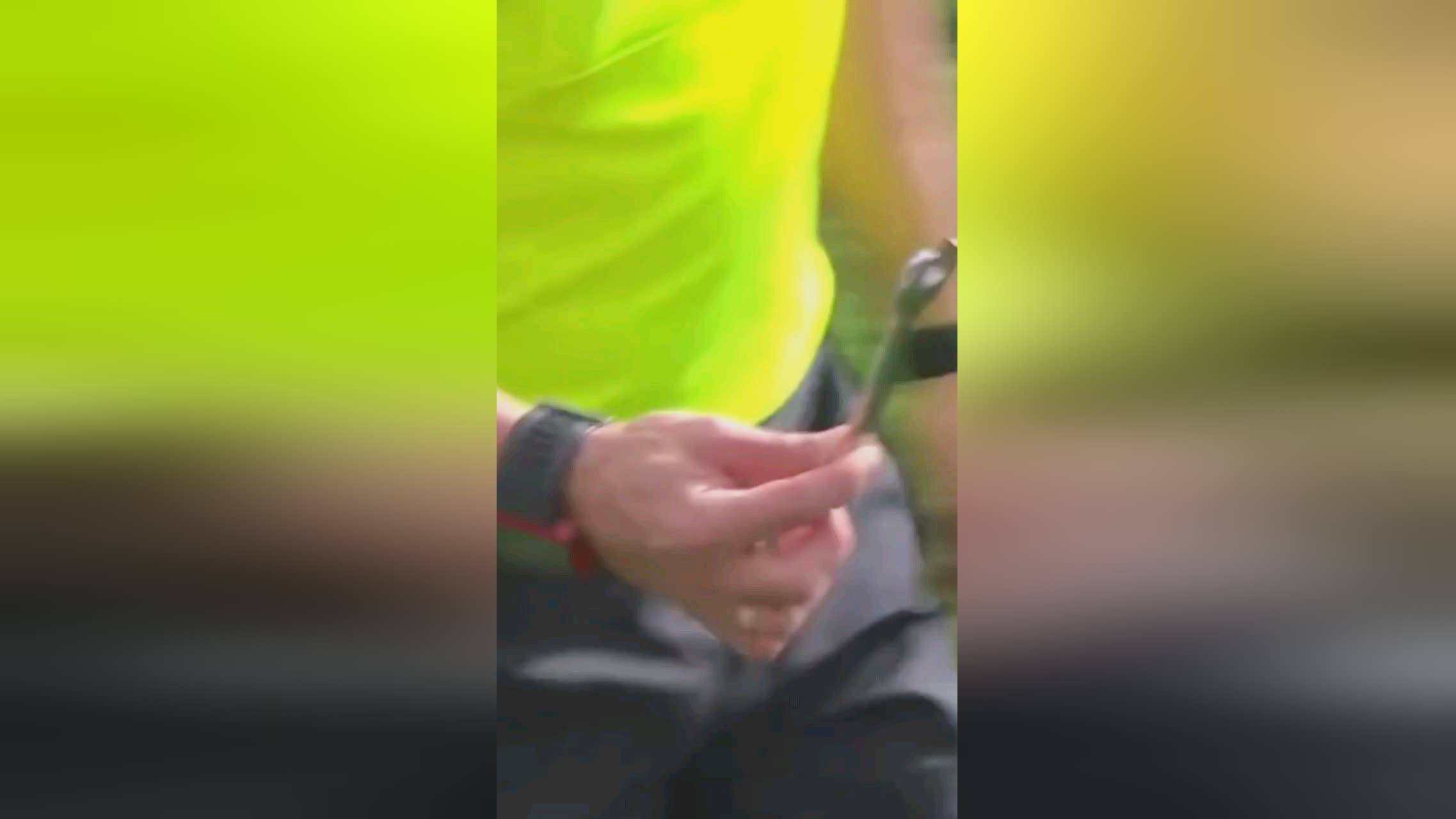 对手出现