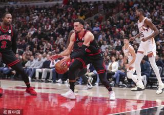 精彩瞬间被 精彩瞬间被