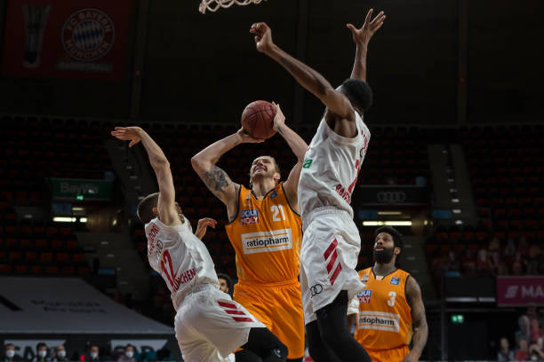 兴奋不已 兴奋不已